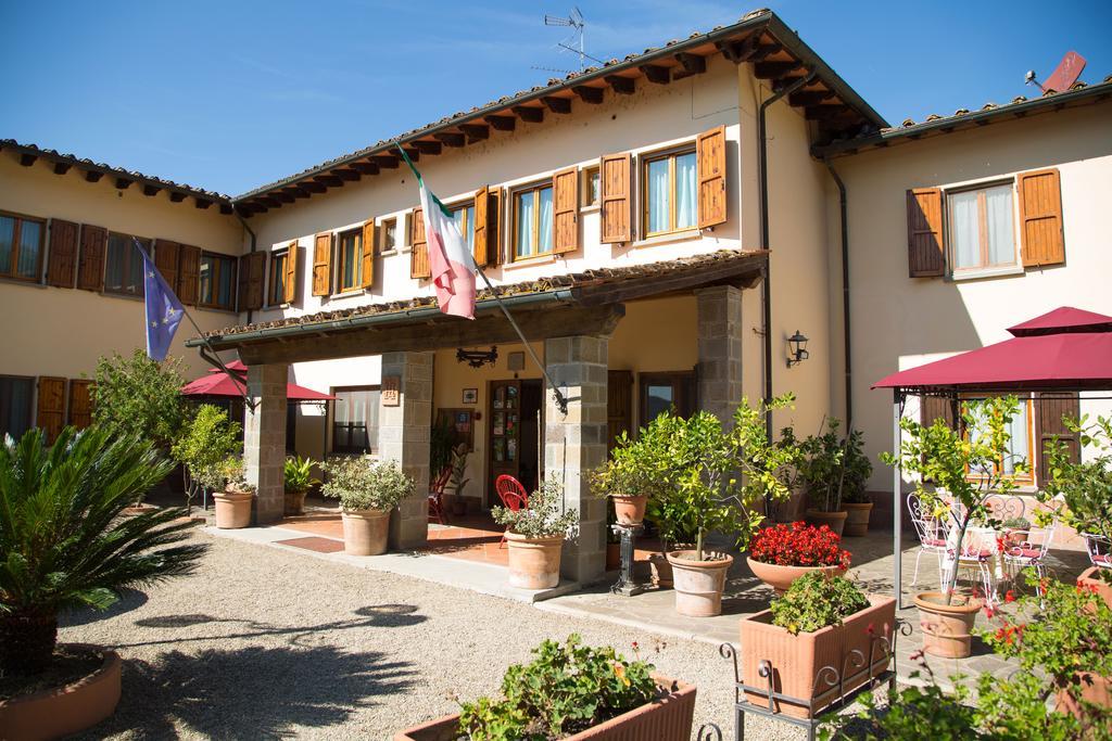 Hotel Del Lago Cavriglia Exterior foto