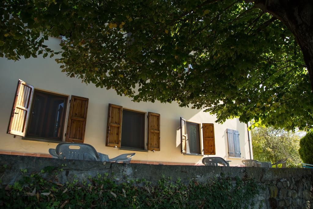 Hotel Del Lago Cavriglia Exterior foto